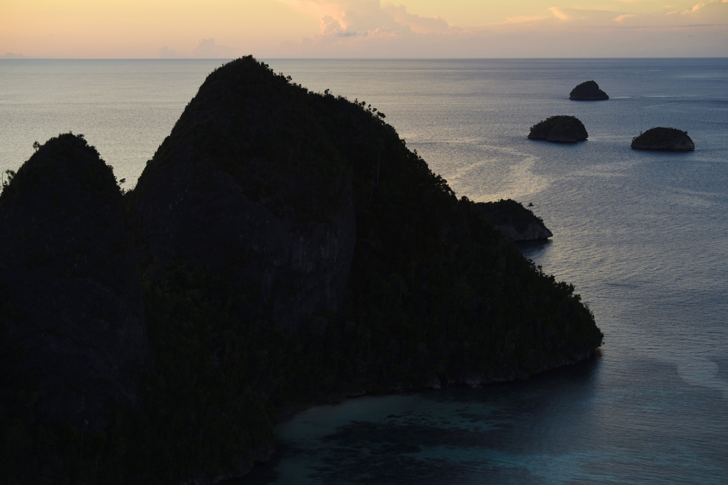 Snorklingsexpedition i korallhavet, Raja Ampat. Fotoresa med Wild Nature fotoresor. Foto Staffan Widstrand