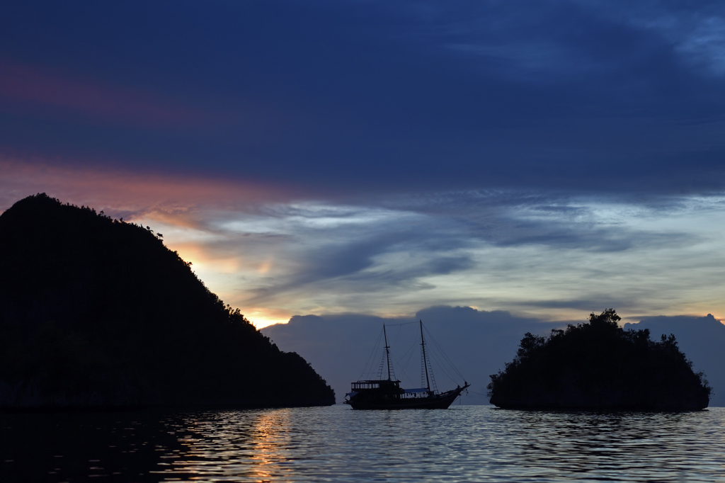 Snorklingsexpedition i korallhavet, Raja Ampat. Fotoresa med Wild Nature fotoresor. Foto Staffan Widstrand